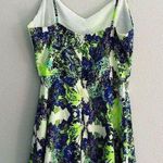 Everly β
NWOT Dress - Multicolored Green β
Photo 4