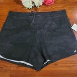 Velocity Black Camouflage Shorts Size Large Photo 0