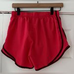 Nike Women's Athletic Shorts in Red and Black Size Medium EUC Photo 1