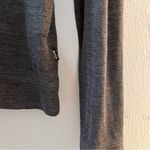 Hugo Boss Boss Top Silk & Cashmere Grey Long Sleeves V Neck Top Sz L EUC Photo 5