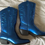 Amazon  Cowboy Boots Photo 0