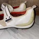 Aetrex  White Lizzy Leather Single Strap Shoes Size 5 Photo 5