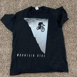 Port And Co Mountain bike graphic tee Photo 1