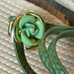 Stylish Green Floral Flip Flops Size 7.5 Photo 1