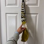 Vera Pelle Mustard‎ Yellow Leather Handbag with Striped Strap and Gold Hardware Green Photo 5