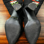 Qupid  Miss 10 Embroidered Floral Thigh High Boots Black Faux‎ Suede Size 5.5 Photo 14