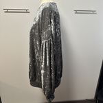 Wishlist Silver Shimmer Crushed Stretch Velvet Top Long Tunic Length Size S/M Photo 3