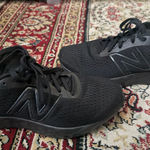 New Balance Photo 0