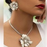 3 piece Floral Silver metal necklace,earrings and Cuff Bracelet! New ! Photo 0