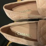 Chanel Quilted Suede CC Heart Loafers Pink size 38.5 Photo 4