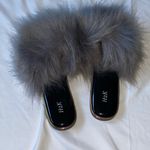 H2R Gray Furry Women's Slippers Size 10 Photo 2