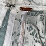 Free People  Top Photo 6