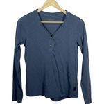 Patagonia  Women’s Mainstay Long Sleeve Henley in Navy Size S Photo 4