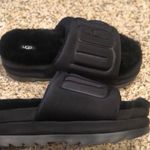 UGG  Maxi Graphic Slide Platform Black Slippers Size 8 Photo 1