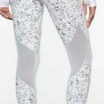 Athleta  Sandstone Salutation 7/8 Leggings Cream Grey Sheer Workout Yoga Active Photo 1