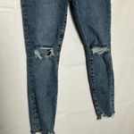 Good American Good Waist Cropped Chewed Hem Distressed Knee Jeans Size 4/27 Photo 4