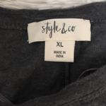 Style & Co Xl fits 3X Distressed hem hi lo ruffle bottom top! Photo 2