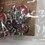 Ladies’ NIP UBC (Unlimited Beauty Care) Butterfly Fishhook Earrings Photo 3