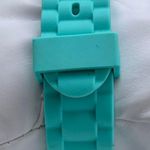 Aeropostale  ladies 38mm Quartz analog watch silicone band runs Photo 2