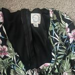 Francesca's Francesca’s Romper Floral Photo 1