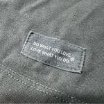 Life is Good Crusher Tee Short Sleeve Dragon fly floral graphic large Peru Photo 3