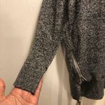 EXPRESS  Lightweight Sweater Photo 2