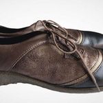 Naot Harore brown burnished leather oxfords size 37/6 Photo 2