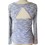 NWT ~ BY & BY Light Gray Ribbed Open Back L/S Ruched Sides Top ~ Women's LARGE Photo 1