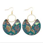 Vibrant Geometric Unique Shape Line Accents Delicate Flower Pattern‎ Earrings Photo 11