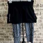 Athleta  Skirted 2 In 1 Athletic Electric Placid Leggings Small Black Yog… Photo 0