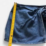 Gianni Bini Rein Rosette Dark Wash Denim Micro Mini Skirt Y2K Piece (Sz 26) Photo 5