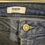 Kensie Distressed Blue Denim Bermuda Shorts size 8/29 Photo 7