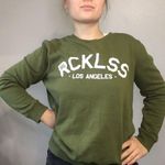Young & reckless Y&R • Green  Sweater Large Photo 2