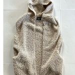 Love Tree  Brown Sherpa Hooded Warm Vest Women's Size Medium Cozy Boutique EUC Photo 0