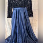 La Vetir Dark Elegant Navy Sequin Gown Dress wedding Dresses Blue Size 12 Photo 6