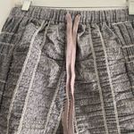 Doe & Rae grey drawstring shorts with pockets S Photo 6