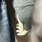 Yogalicious Yogalious Green Athletic Athleisure Long Sleeve Hoodie Size M Photo 4