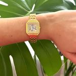 Gold vintage style timeless gold watch Photo 1