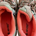 Hi-Tec Women's Bandera
Waterproof Hiking Low Top Boot
Taupe/Blush Size 8 Photo 4