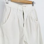 Levi's  Pleated Balloon Leg Pants High Waisted Cropped in White Women's 25 Photo 3