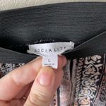 Socialite Skirt Photo 4