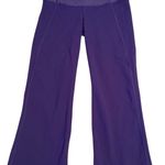 Lululemon  Gather & Crow Crop 21" Size M/L Photo 0