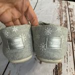 Toms SNOWFLAKE CLASSIC SLIP ON SHOES Photo 2