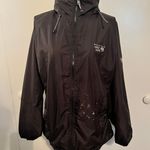 The Mountain  Hardware Windbreaker Photo 2