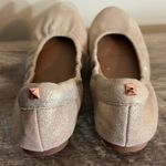 Elorie Genuine Leather Flats Shoes Gold Shimmer Women’s Size 6.5 Office Wear Photo 4