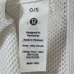 Lululemon White Everywhere Belt Bag. Photo 9
