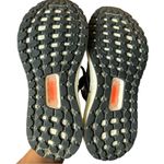 Adidas UltraBoost 19 Size 4 Black multicolor Photo 3