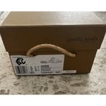 Gentle Souls  by Kenneth Cole Women's Hudson Flat Sandal, Black Raffia, 9 Photo 10