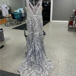 Gray/Purple Plunge Neck Sleeveless Prom Gown Gray Size 6 Photo 1