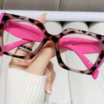 NWT, Lavishly Paris Women's Cat EyeAnti Photo 1